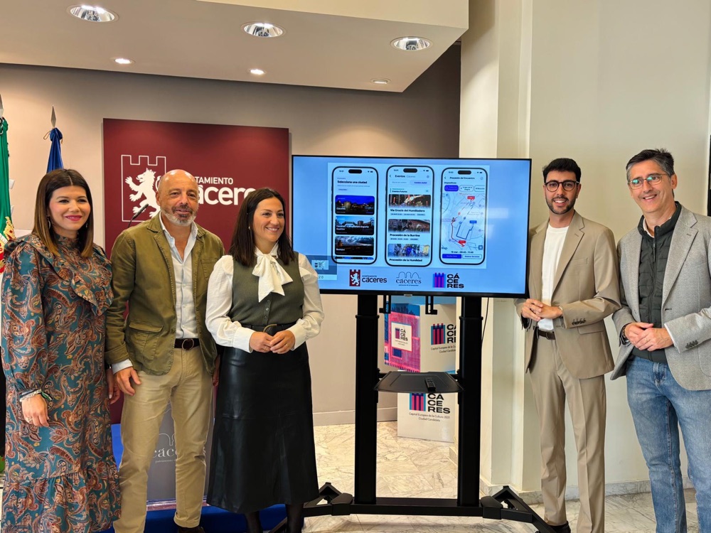 El Ayuntamiento de Cáceres presenta LiveMap para seguir la Semana Santa en directo